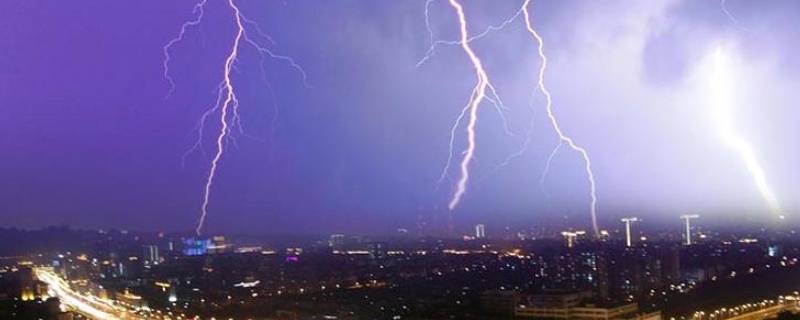 打雷可以开空调睡觉吗